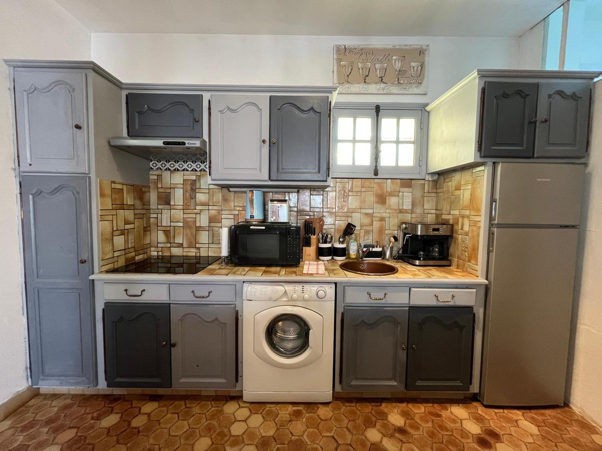 Cote Chateau - Grand Appartement Au Coeur De بلْوا المظهر الخارجي الصورة